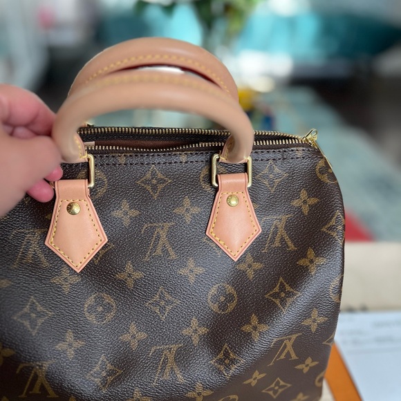 Sold! Louis Vuitton Speedy 25 - Picture 15 of 15